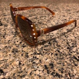Valentino Womens Sunglasses V623s Valentino Womens Sunglasses V623s